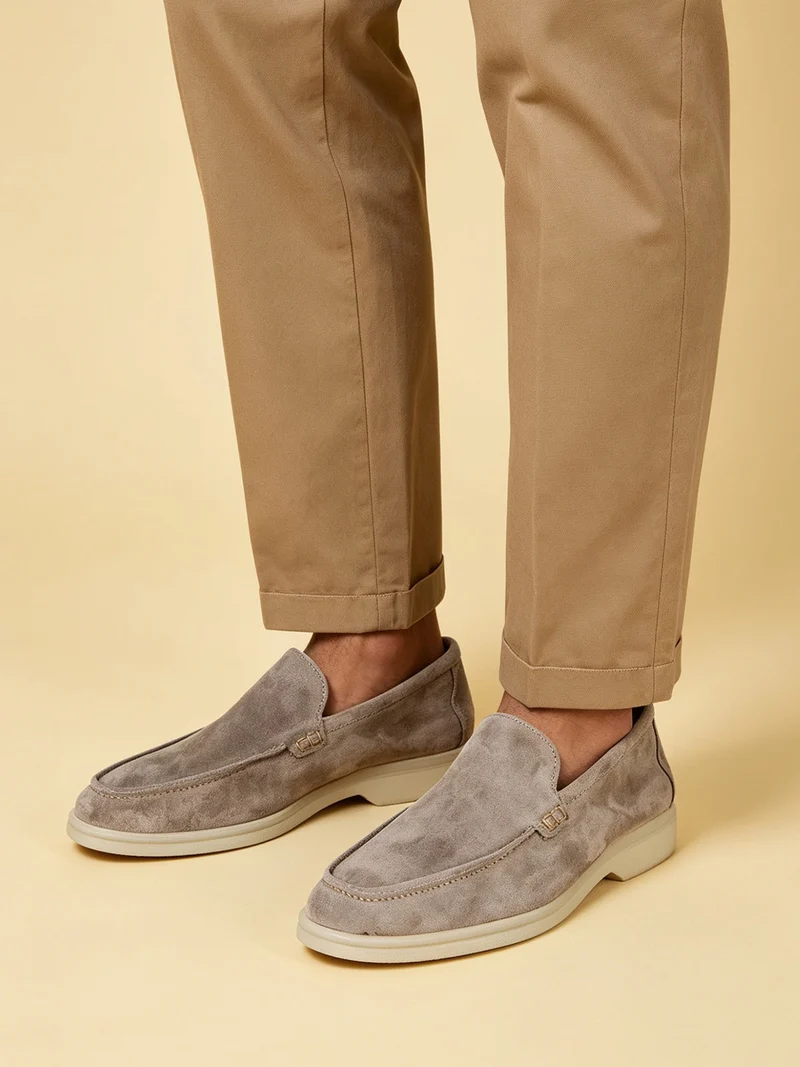 Mocassini da uomo in pelle scamosciata - taupe