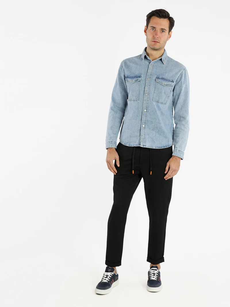 Pantaloni casual da uomo con catena - nero