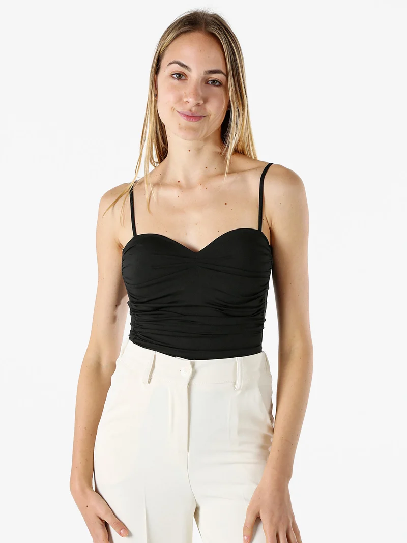 Top body sgambato con coppe imbottite - nero