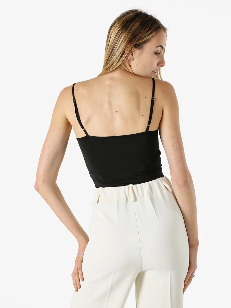 Top body sgambato con coppe imbottite - nero