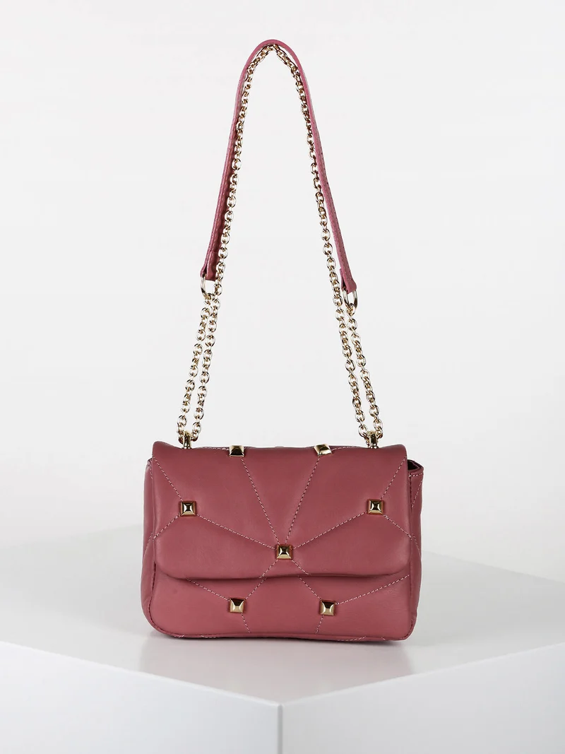 Borsetta a tracolla in pelle con borchie - rosa