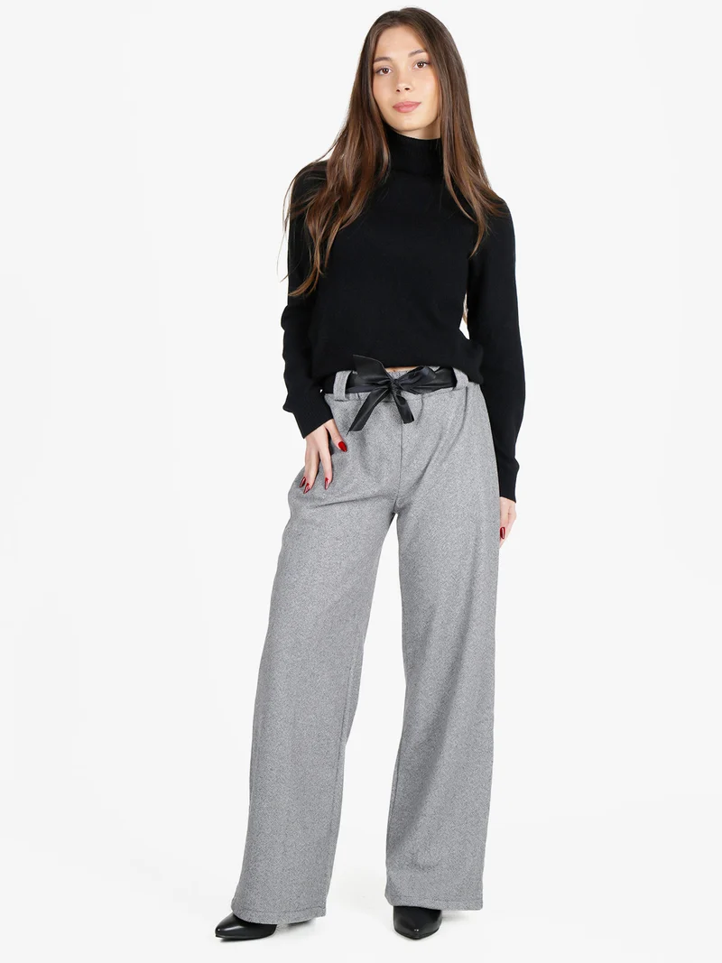 Pantaloni da donna spigati a gamba larga - grigio