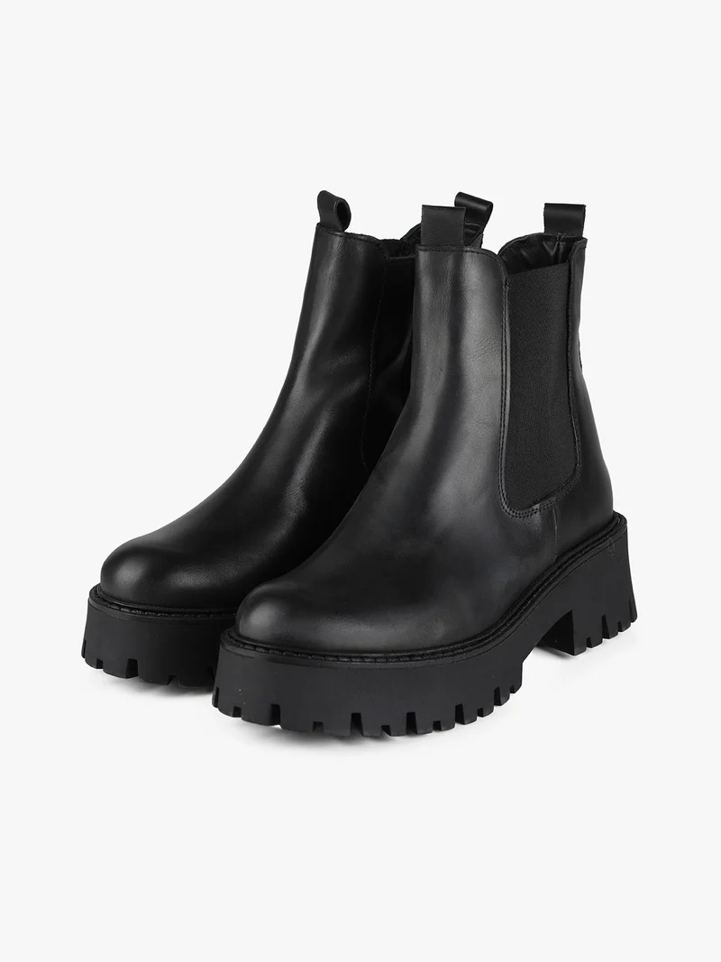 Stivaletti donna in pelle con tacco largo e plateau - nero