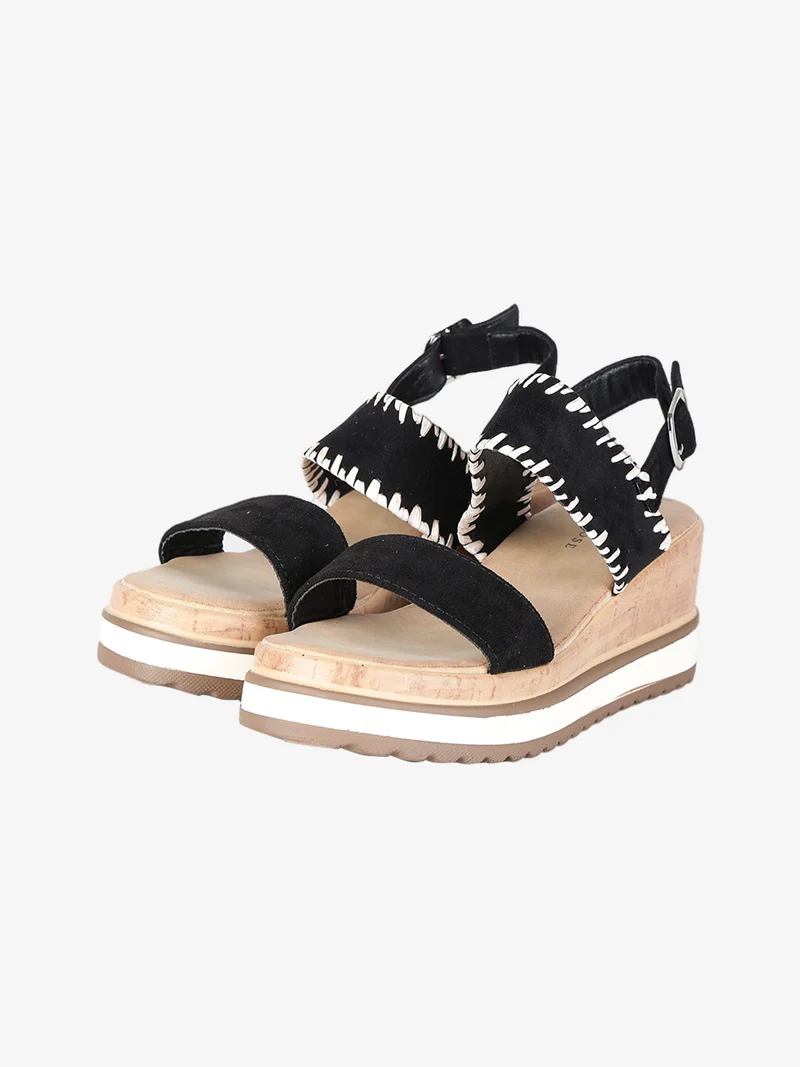 Sandali donna con zeppa e plateau - nero