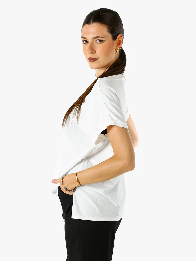 T-shirt donna in cotone con scollo a barca - bianco