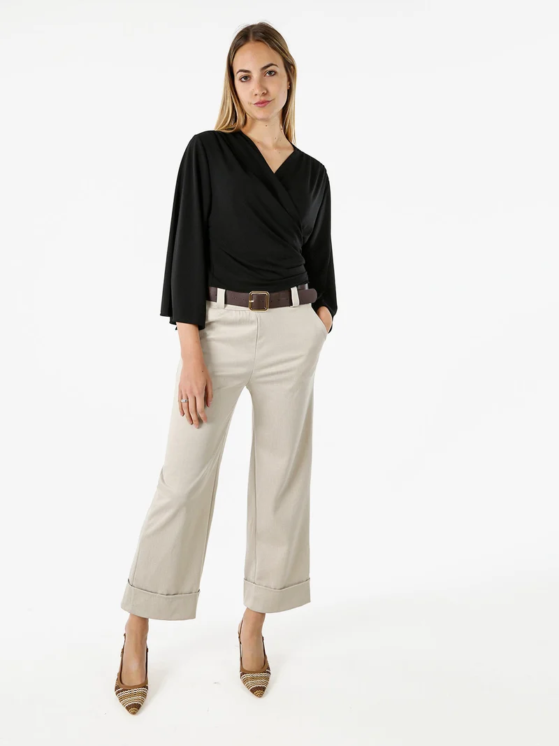 Coprispalle donna annodato con maniche corte a campana linea curvy - nero