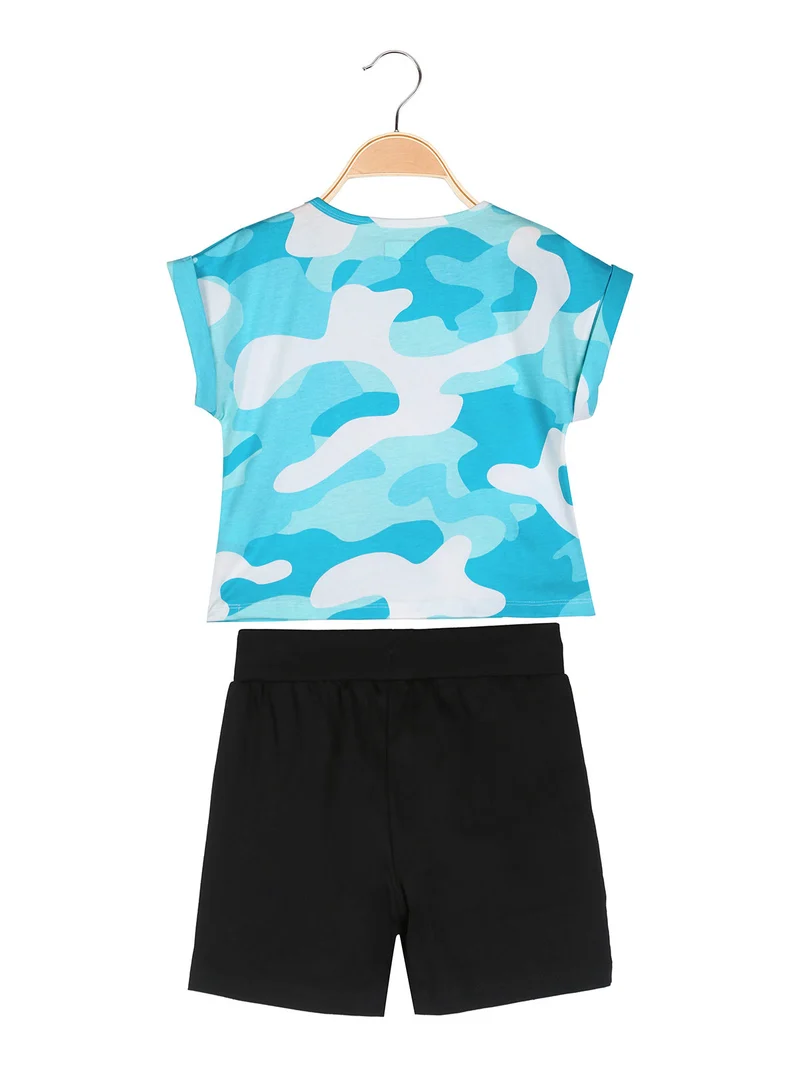 Completo corto da ragazza in cotone con t-shirt mimetica e shorts - turchese