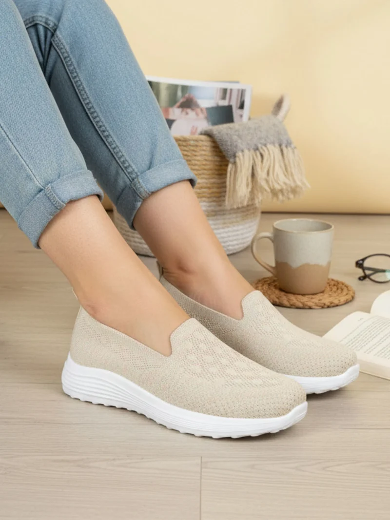 Sneakers donna slip on in maglia con zeppa - oro