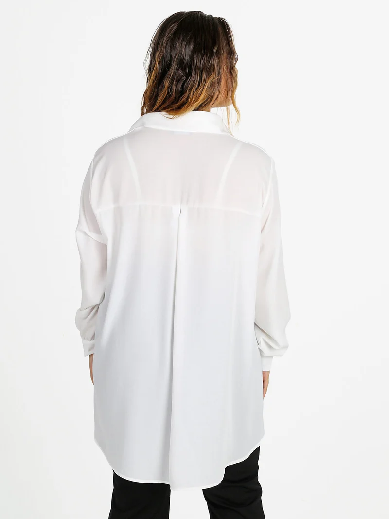 Camicia donna a maniche lunghe linea curvy - bianco