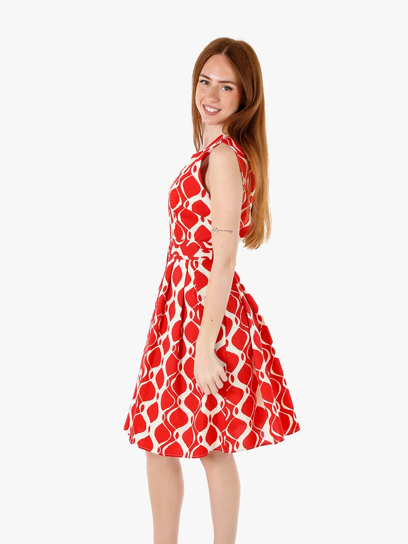 Abito smanicato da donna in cotone con stampa bicolore - rosso