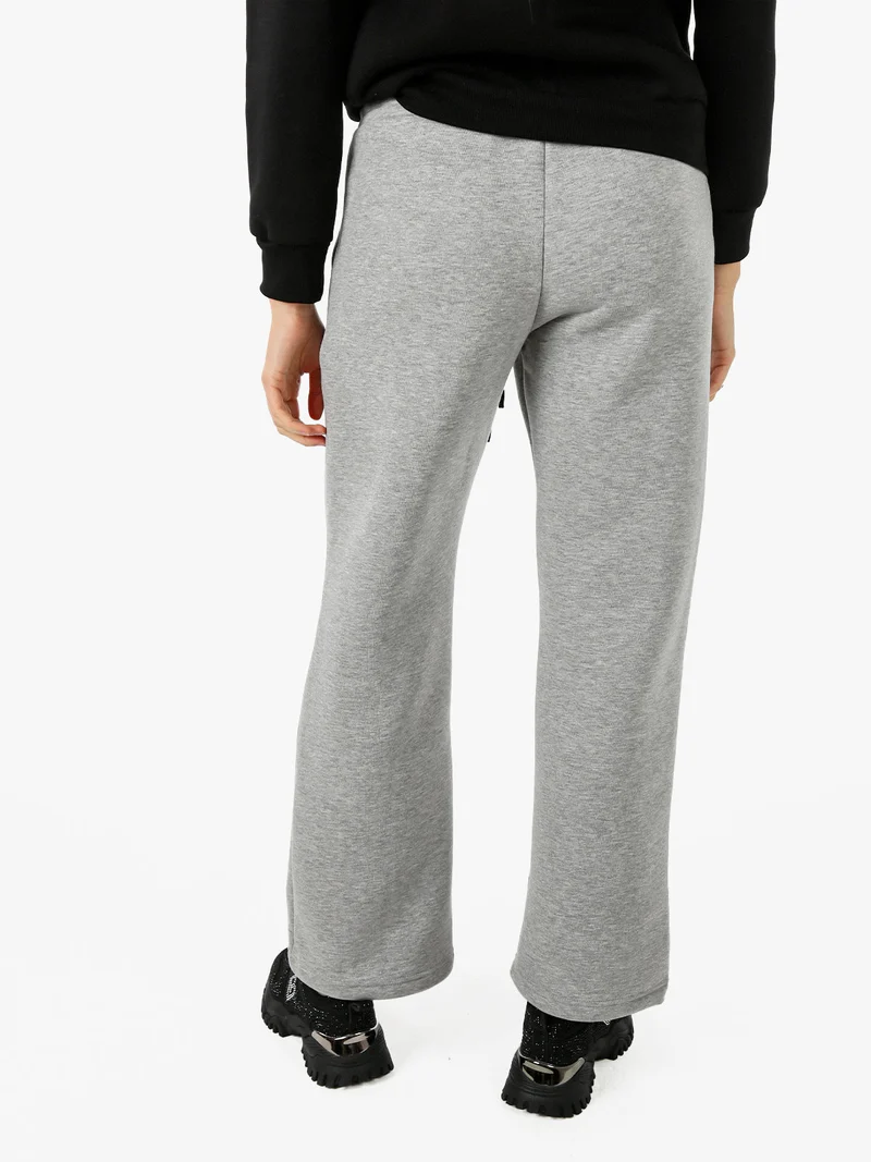 Pantaloni da donna in felpa a gamba larga con coulisse - grigio