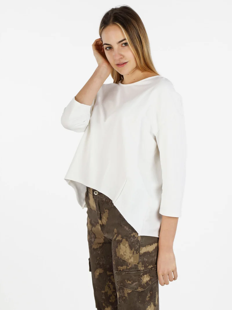 T-shirt donna a manica lunga con spacco dietro - bianco