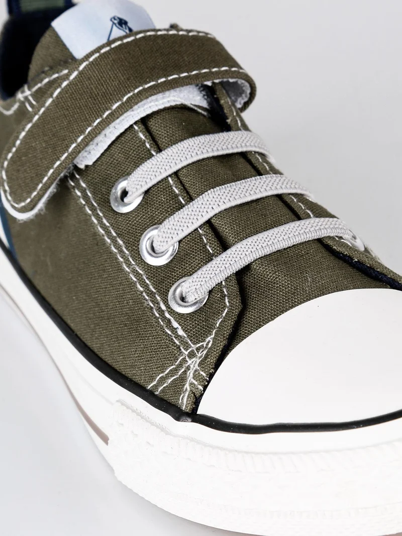 Sneakers in tela con strappo - oliva