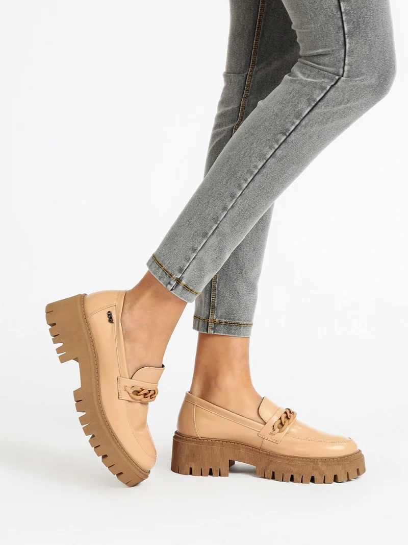 Mocassino da donna con tacco - cammello