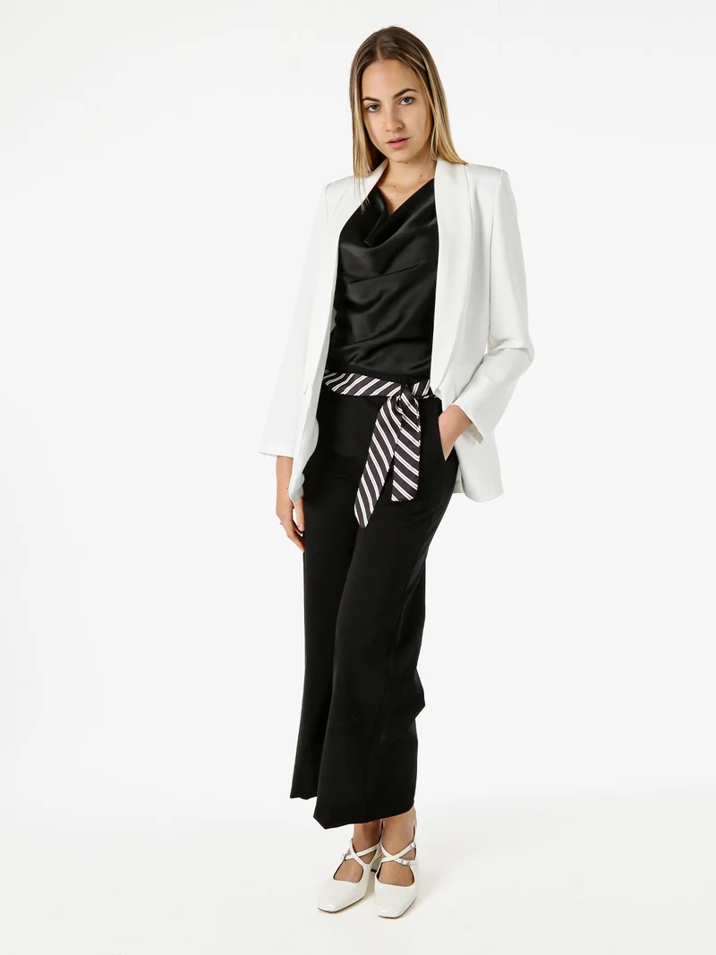 Pantaloni donna cropped a gamba larga con cintura a foulard - nero