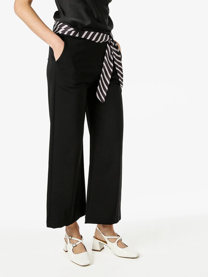 Pantaloni donna cropped a gamba larga con cintura a foulard - nero