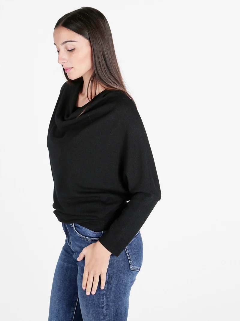 Blusa donna con scollo a cascata e maniche a pipistrello - nero