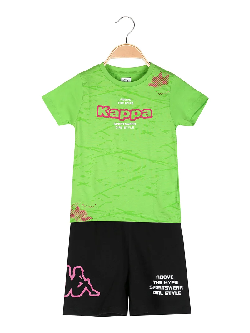 Completo corto da bambina in cotone con t-shirt e shorts - verde