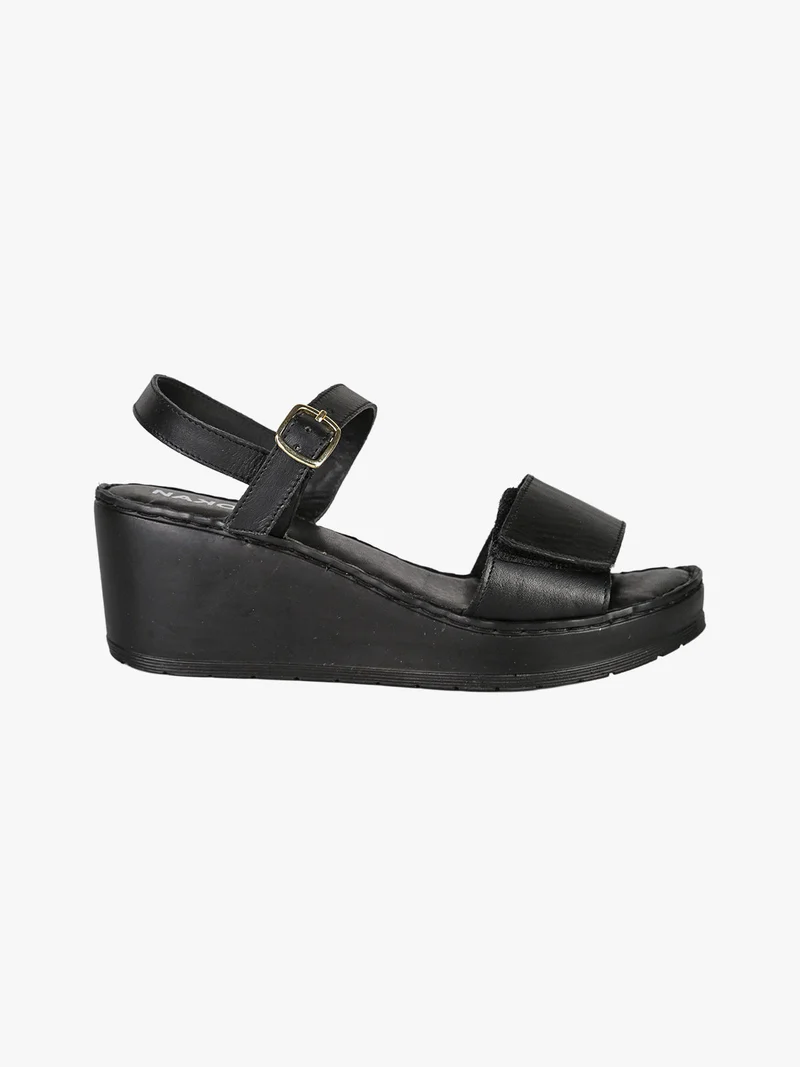 Sandali donna in pelle con zeppa e plateau - nero