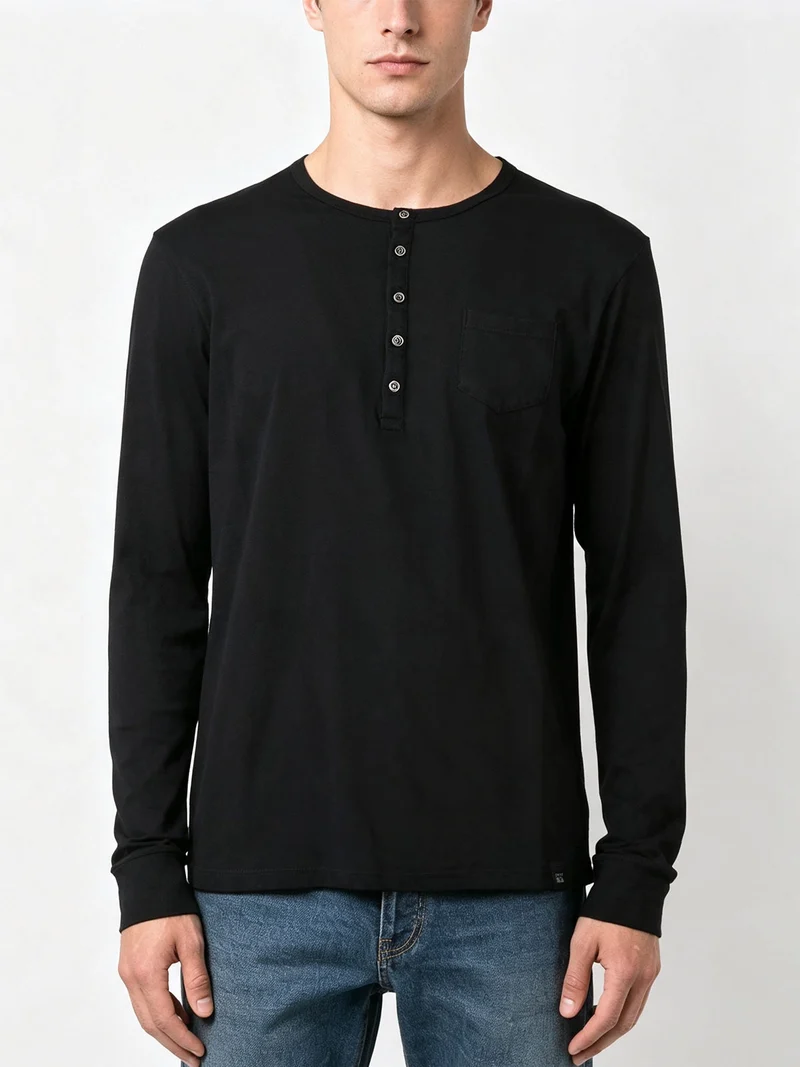 T-shirt da uomo a maniche lunghe con taschino e bottoncini sullo scollo - nero