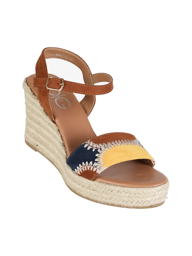 Sandali donna con zeppa in corda e plateau - cammello