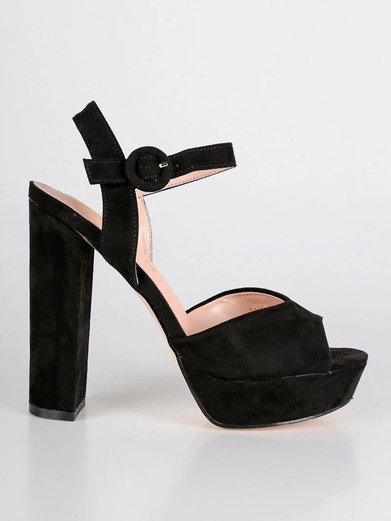 Decollete spuntate con cinturino T166 - nero