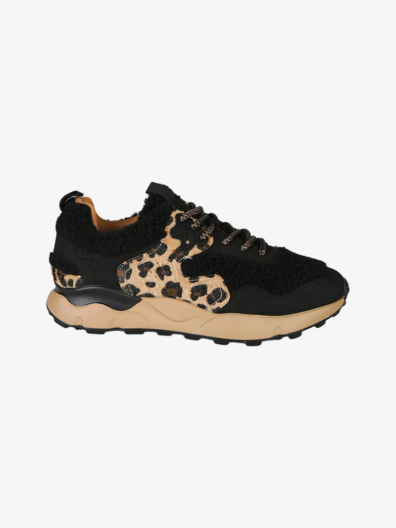 Sneakers donna con dettagli orsetto e platform - nero