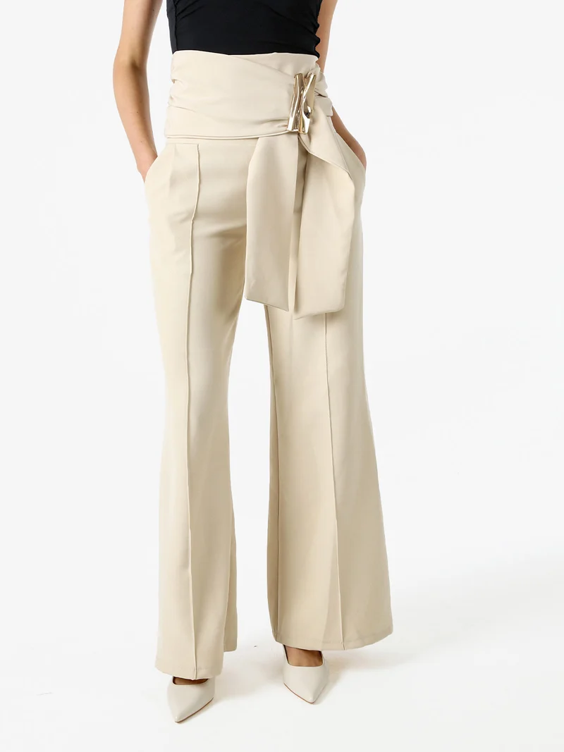 Pantaloni eleganti da donna a vita alta con dettaglio - beige