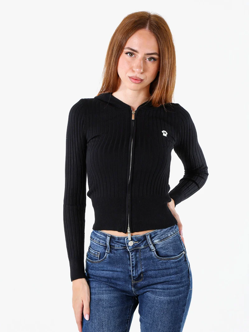 Maglia donna a coste con cappuccio e zip - nero
