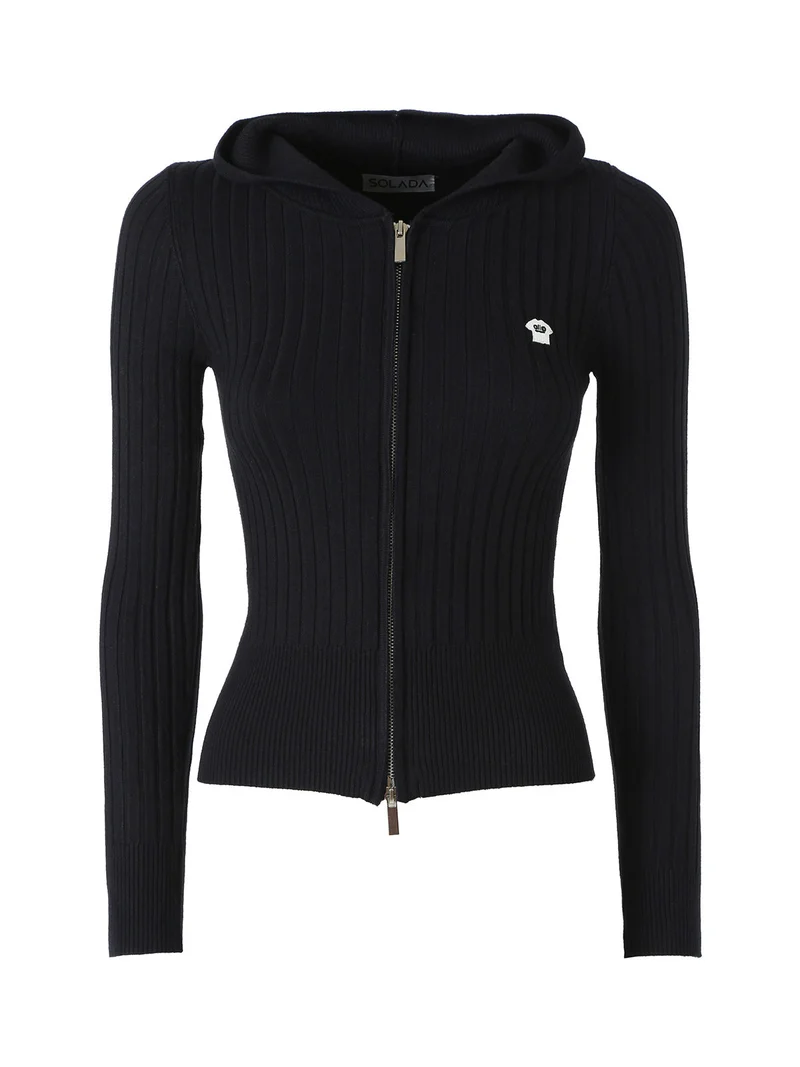 Maglia donna a coste con cappuccio e zip - nero