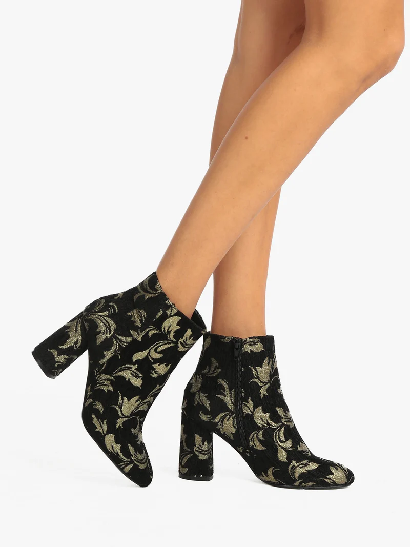 Stivaletti donna con stampe - nero