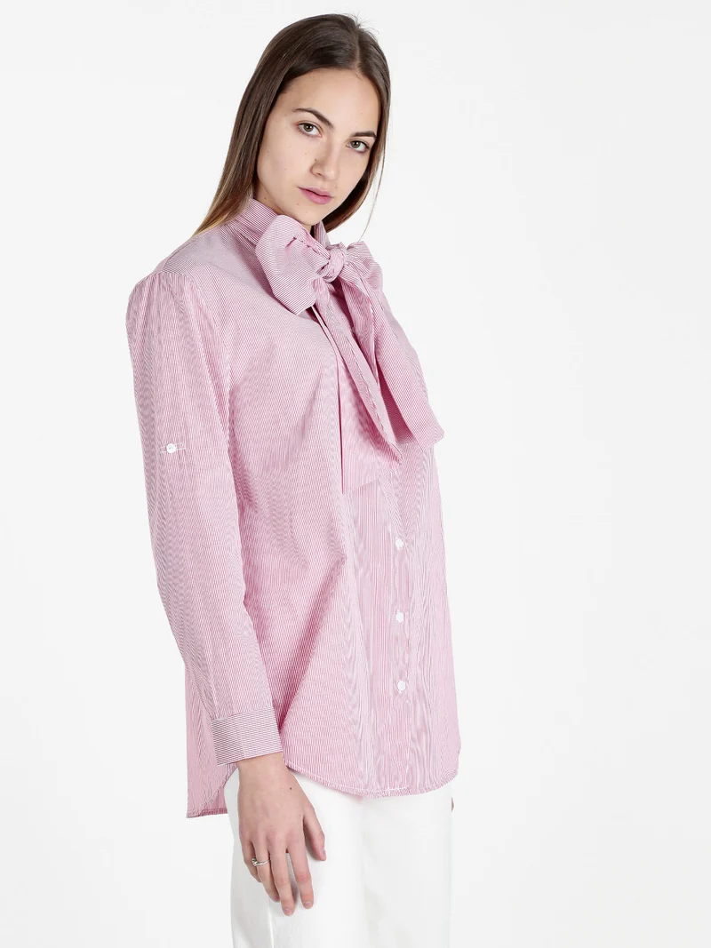 Camicia rigata da donna a maniche lunghe - rosso