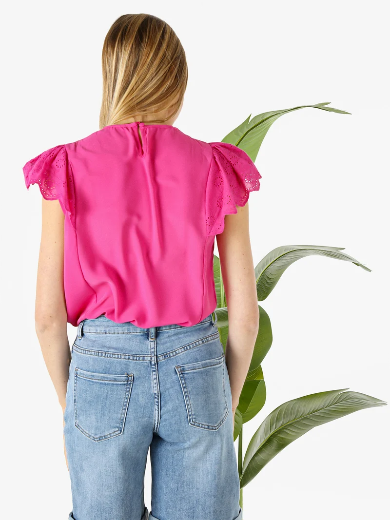 Blusa donna con maniche corte in pizzo macramè - fucsia