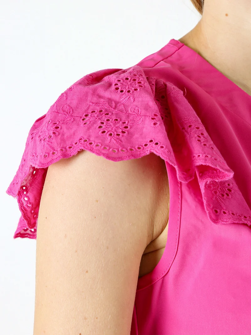 Blusa donna con maniche corte in pizzo macramè - fucsia