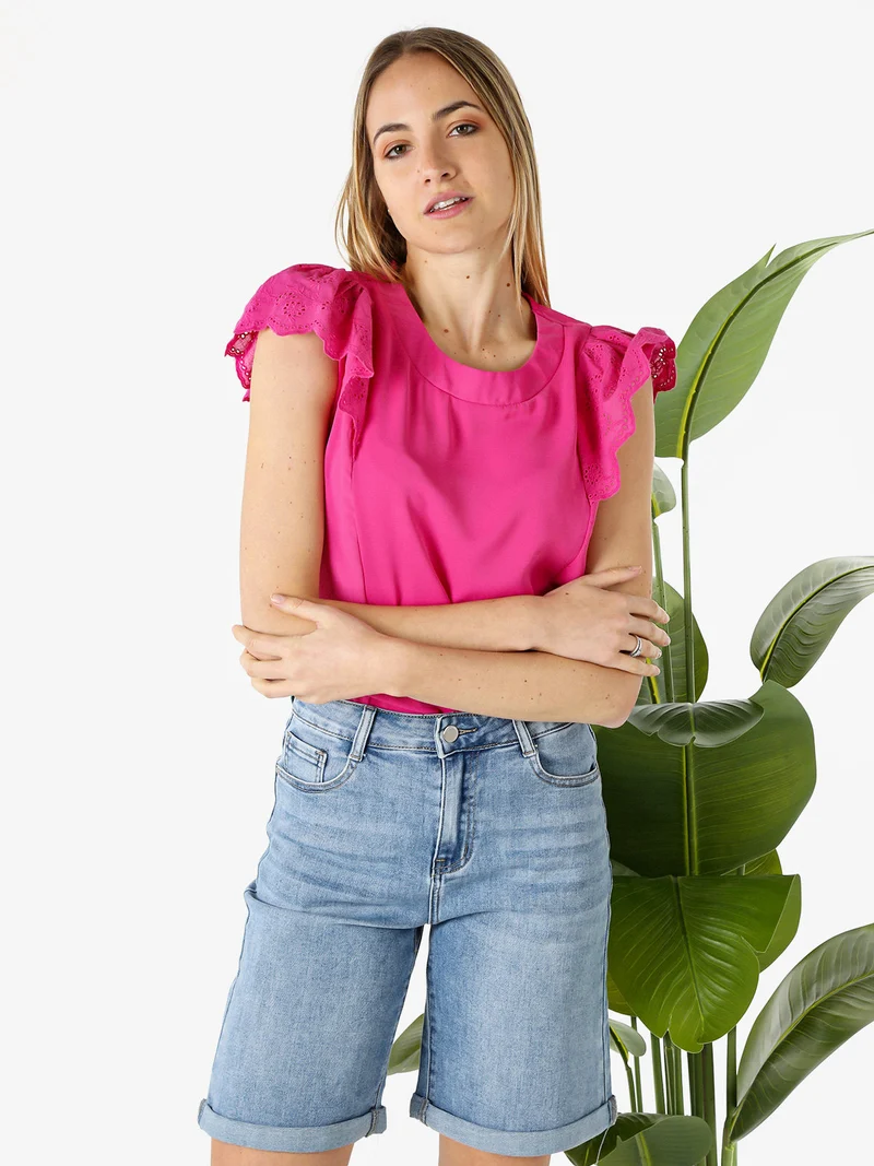 Blusa donna con maniche corte in pizzo macramè - fucsia