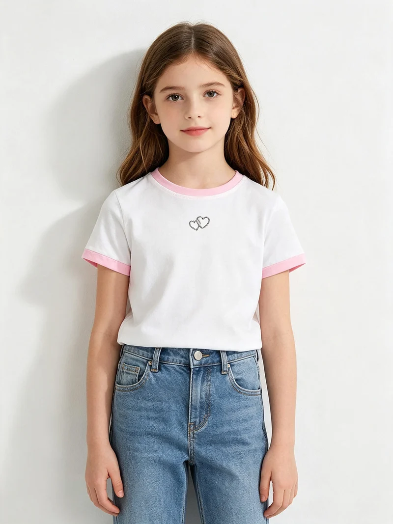 T-shirt da ragazza con cuore di strass sullo scollo - rosa