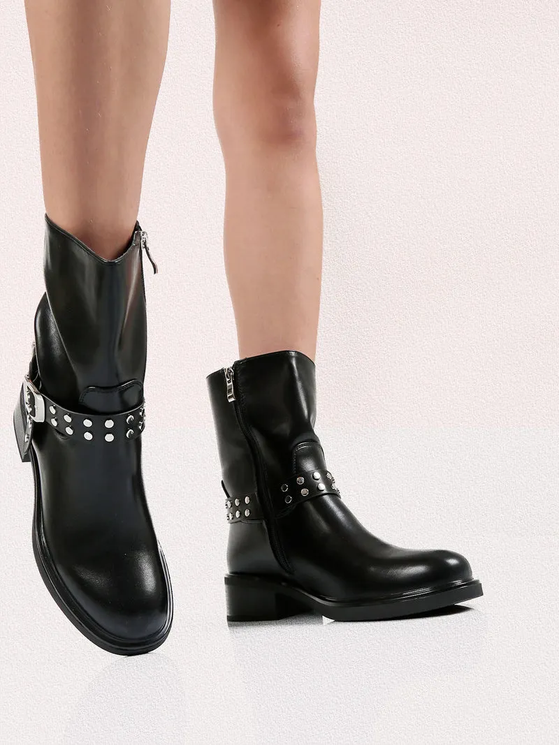 Stivaletti donna biker con cinturino di borchie - nero
