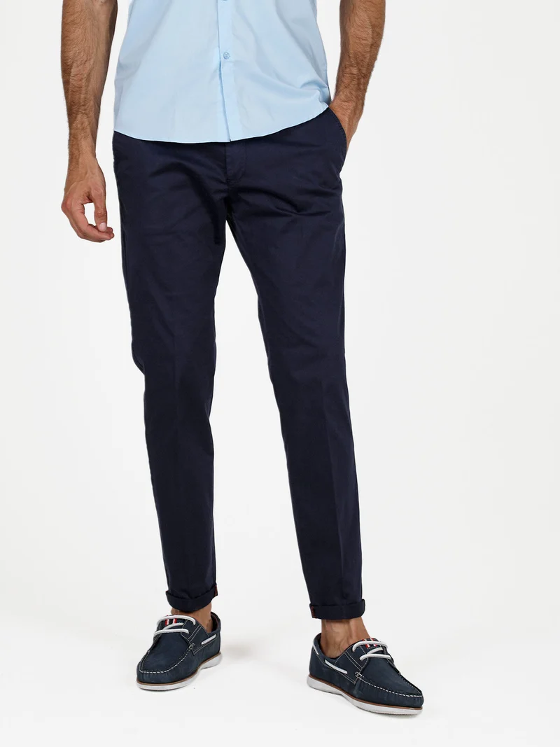 Pantaloni slim fit da uomo in cotone - blu scuro