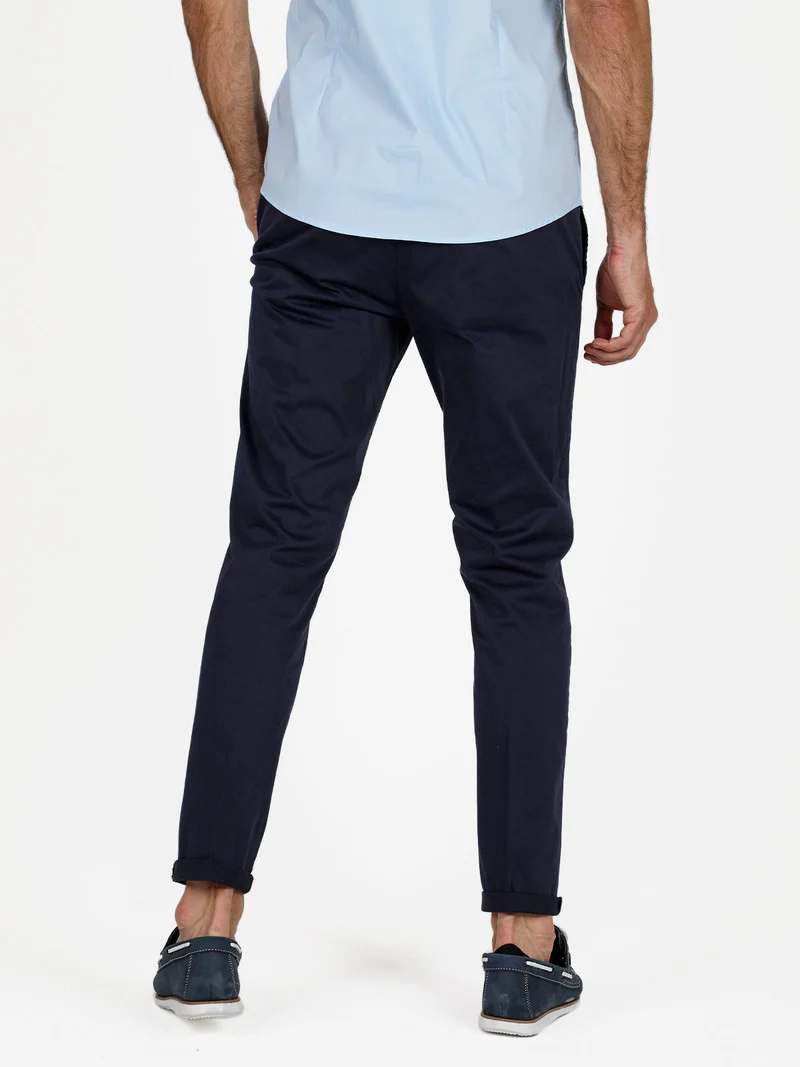 Pantaloni slim fit da uomo in cotone - blu scuro