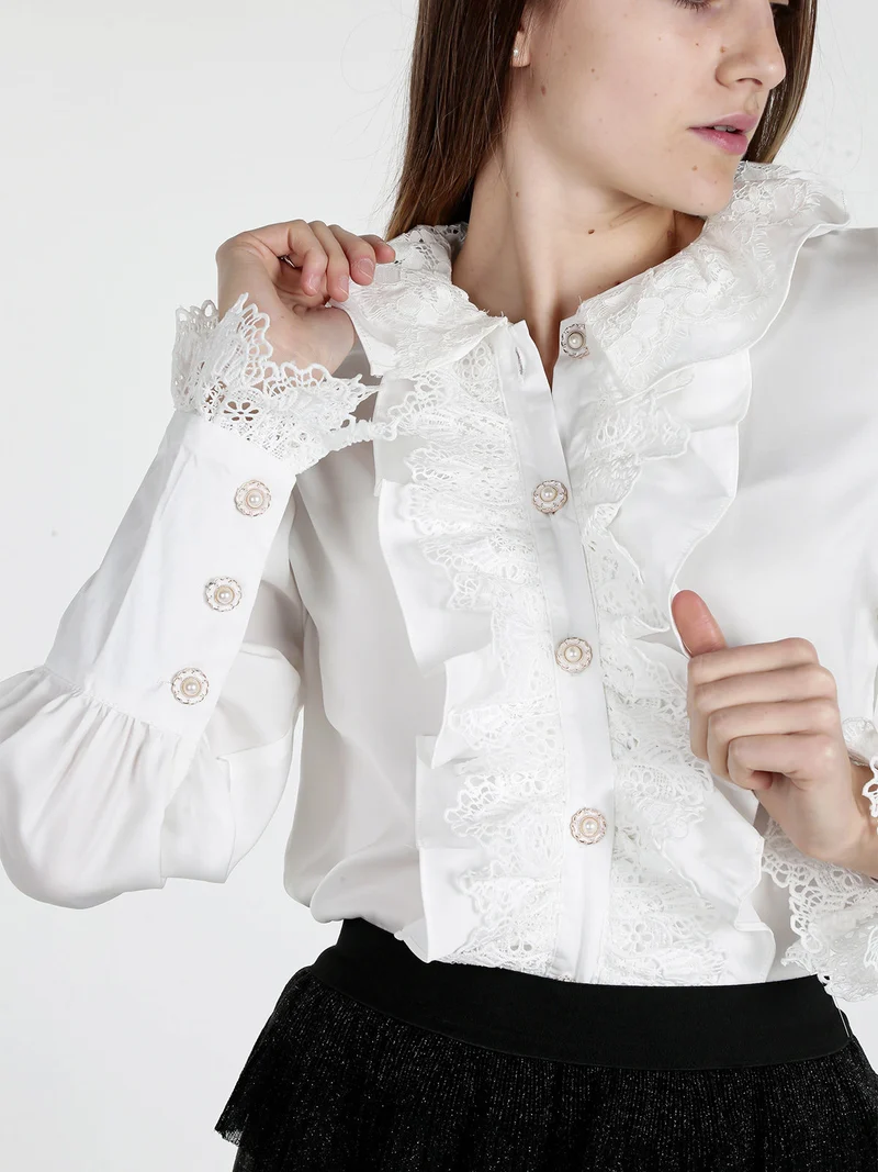 Camicia elegante da donna con rouge in pizzo - bianco