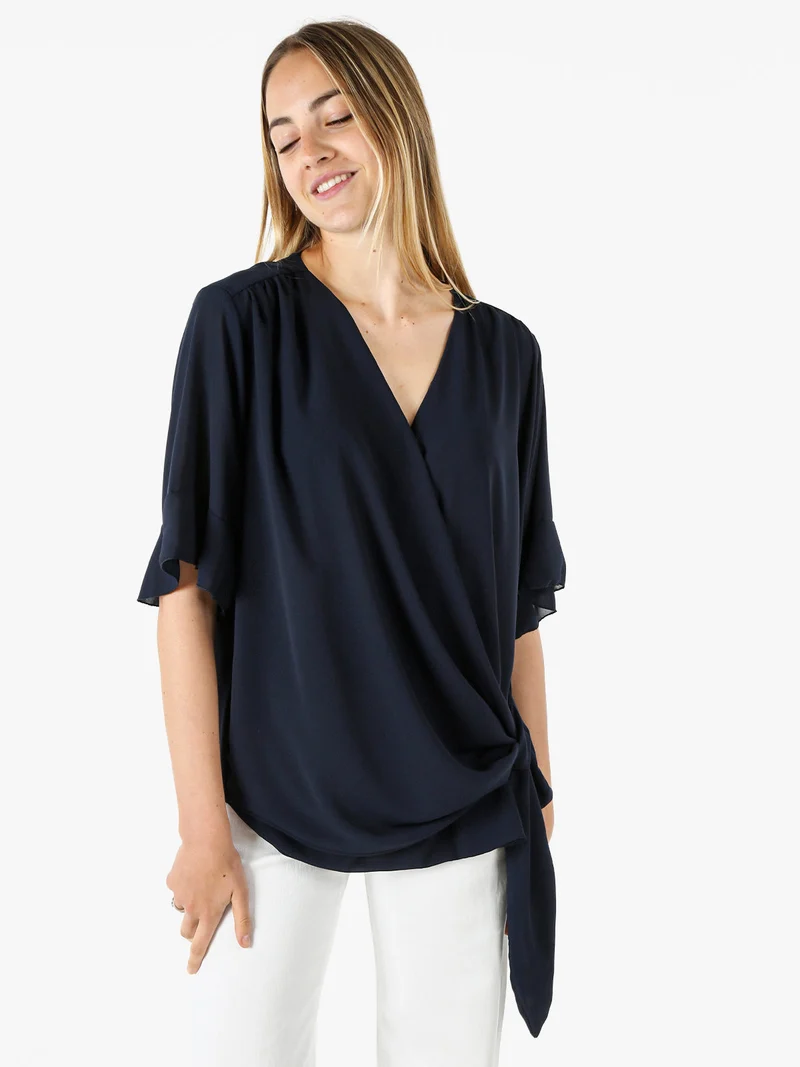 Blusa donna elegante a maniche corte annodata sul fondo - blu scuro