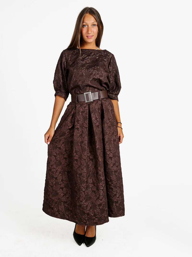 Blusa donna con ricami e maniche corte a palloncino - moro