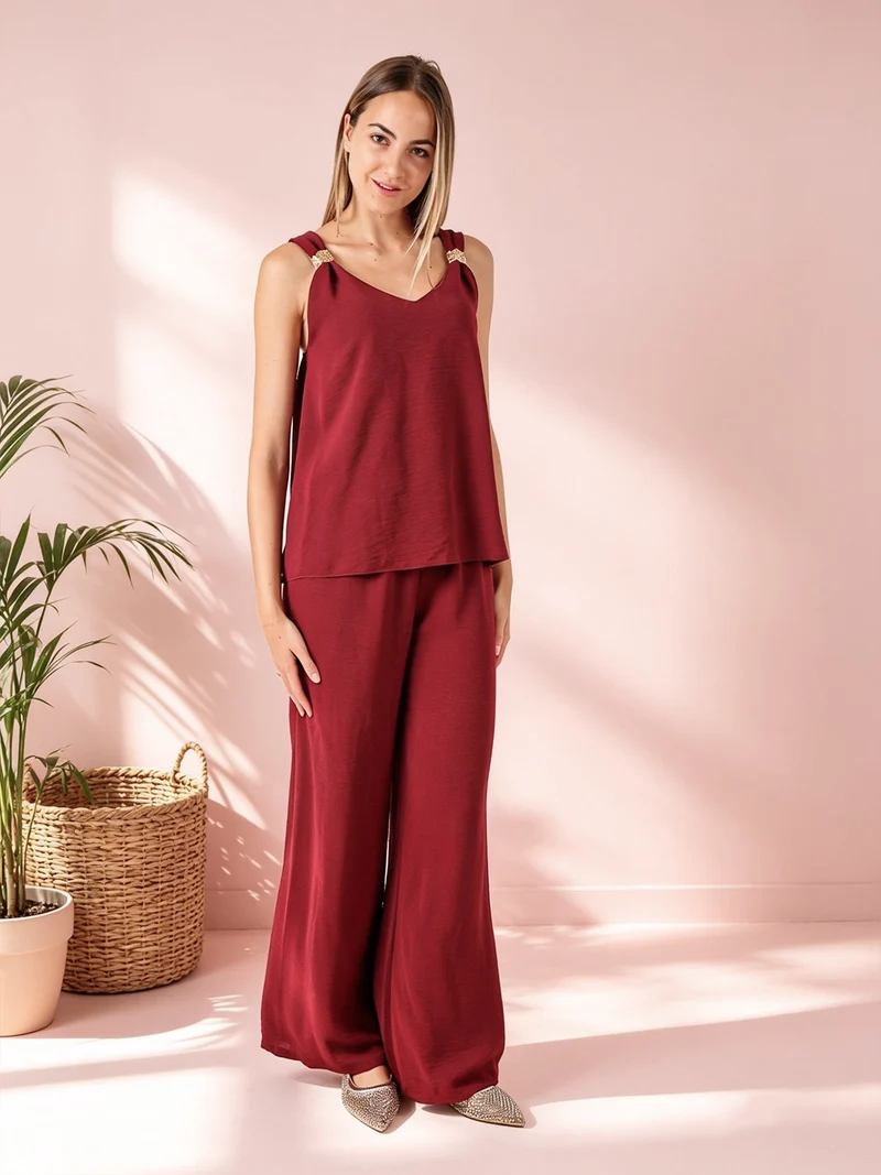 Completo casual da donna con top e pantaloni a gamba larga - bordeaux