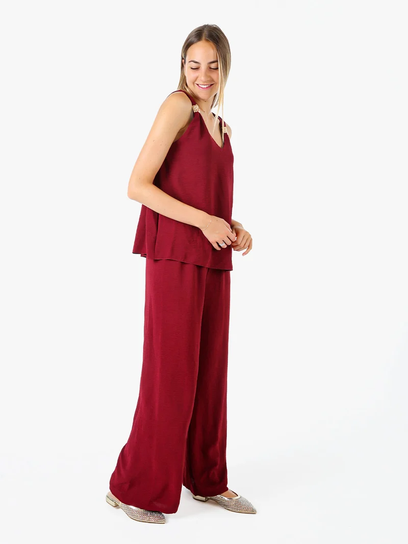 Completo casual da donna con top e pantaloni a gamba larga - bordeaux