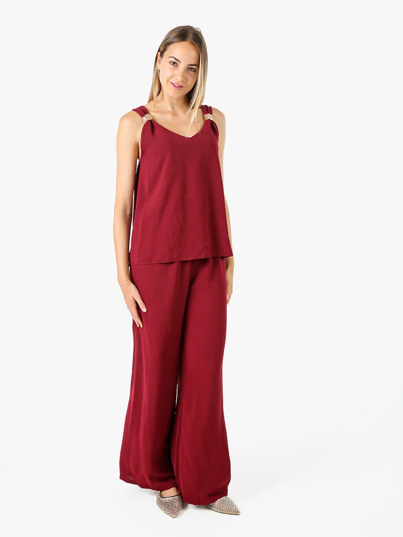 Completo casual da donna con top e pantaloni a gamba larga - bordeaux