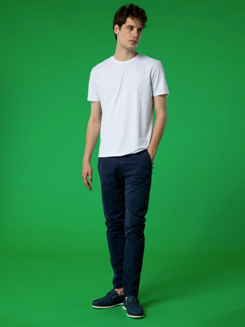 T-shirt girocollo da uomo - bianco