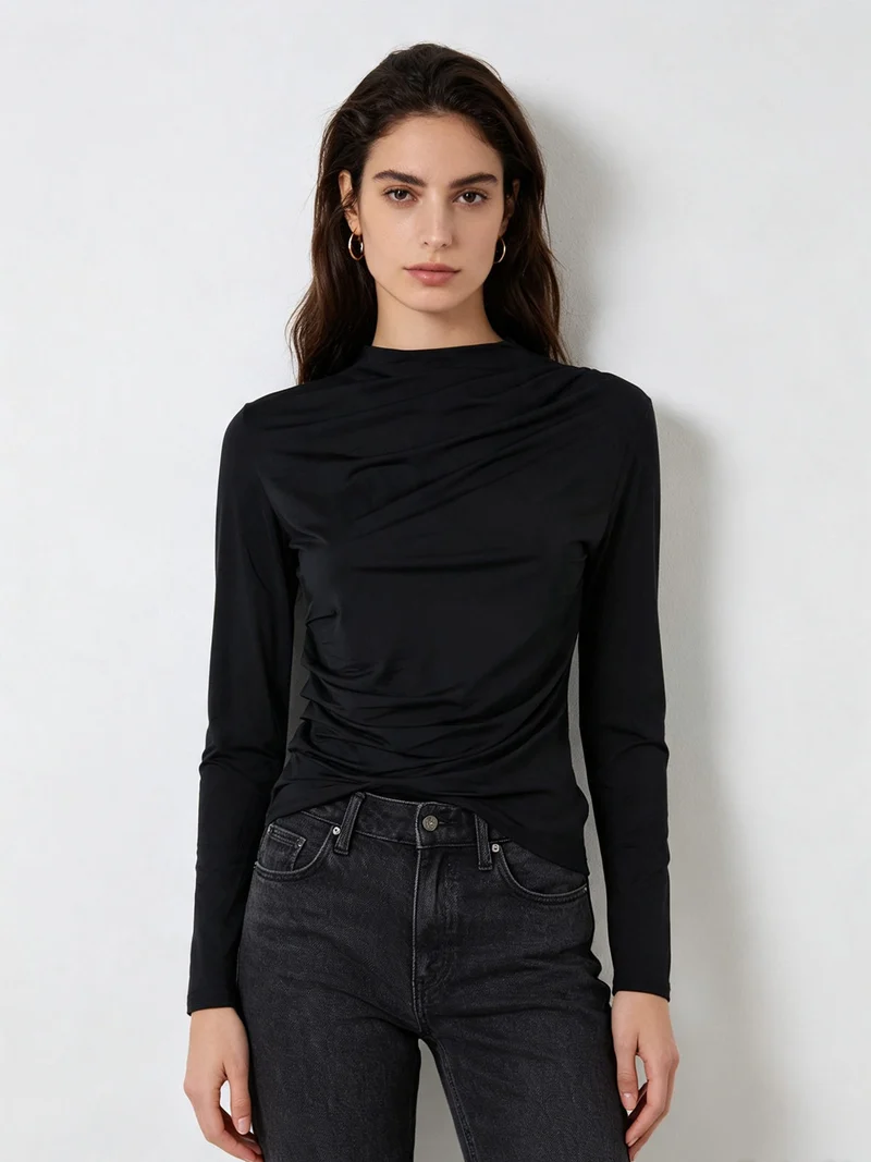 Maglia donna accollata a maniche lunghe con drappeggio laterale - nero