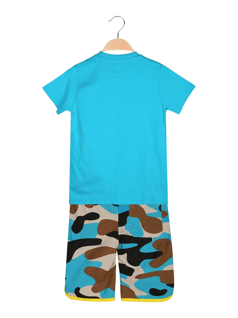 Completo corto da bambino in cotone con t-shirt e bermuda mimetici - turchese