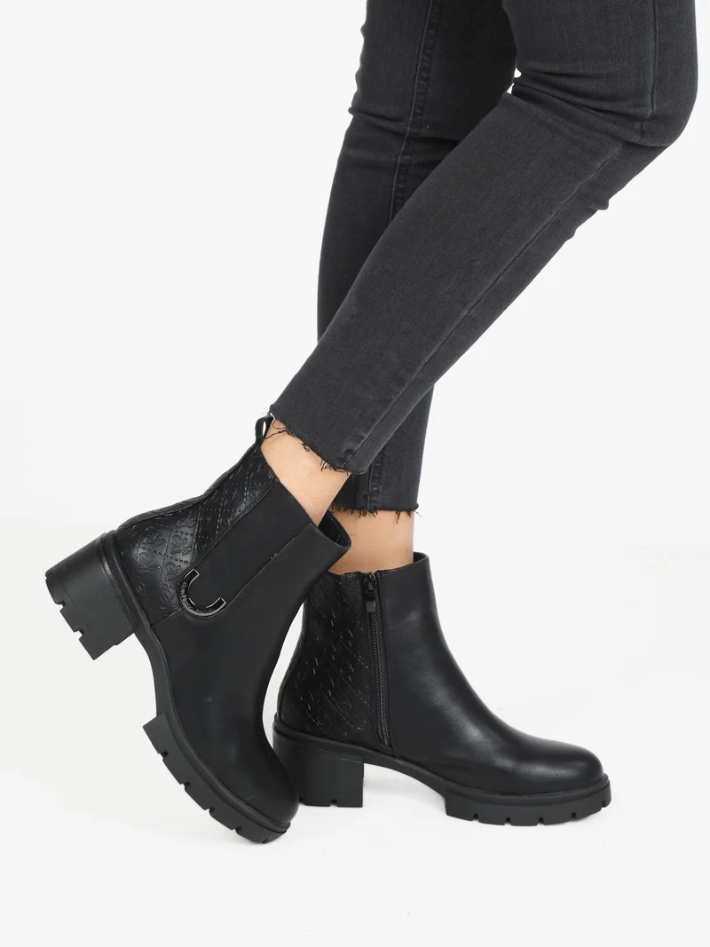Stivaletti donna con tacco e plateau - nero