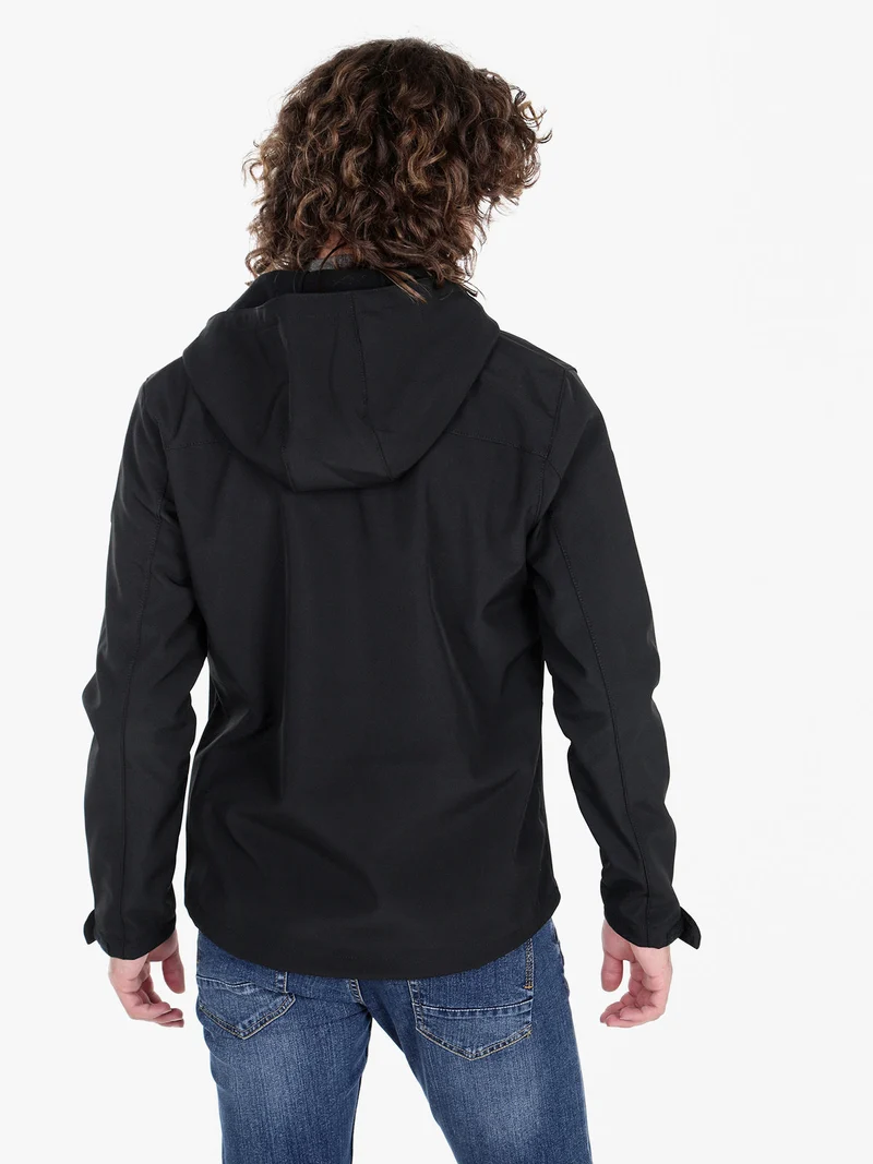 Giacca impermeabile da uomo con cappuccio e interno in pile - nero
